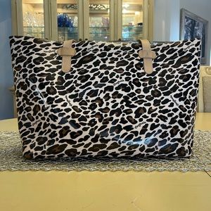 Mona Big Breezy Tote